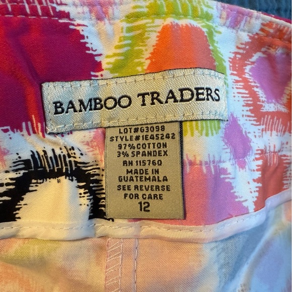 Bamboo Traders Geometric Print Mini Skort - Size 12 - Picture 3 of 5